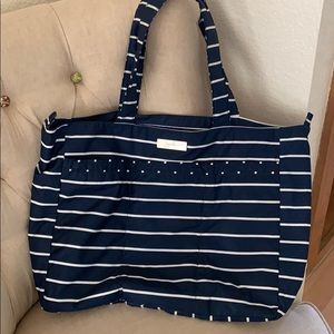 Jujube Super Be in Nantucket